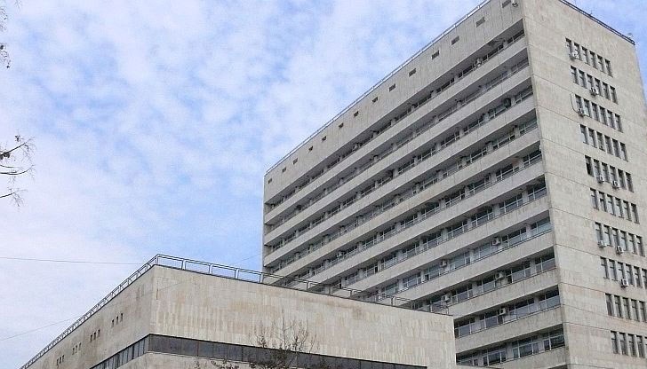 Четирима лекари си направиха самотвод по време на 3-часово събрание за съдбата на ръковоството на УМБАЛ - Русе