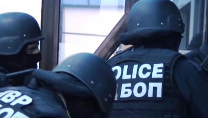 Заподозрени са в стотици кражби