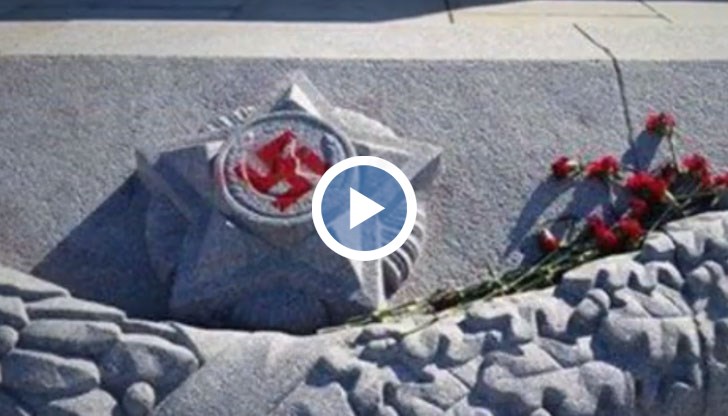 Русия ни изпрати протестна нота, заради вандалски акт срещу паметника "Альоша" в  Пловдив