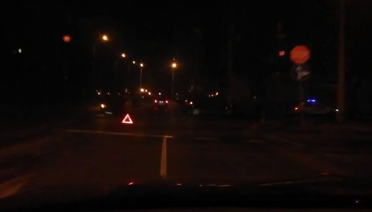 Фиат "Стило" и Опел "Корса" са се сблъскали на кръстовището