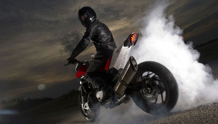 Не е страшно, че се купуват блъснати, страшно е, че не се ремонтират както трябва