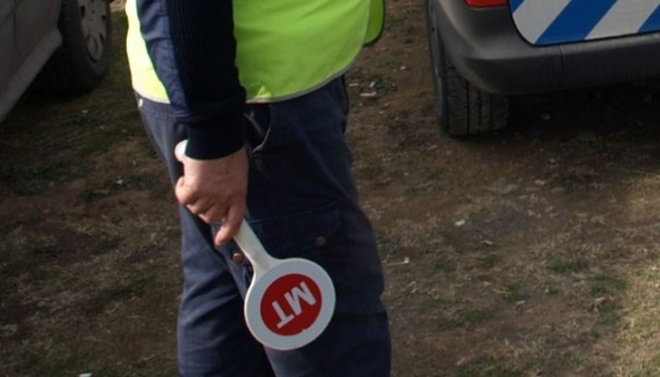 Неписано правило за корумпираните служители било половината от заработеното да се отчислява нагоре по началническата верига