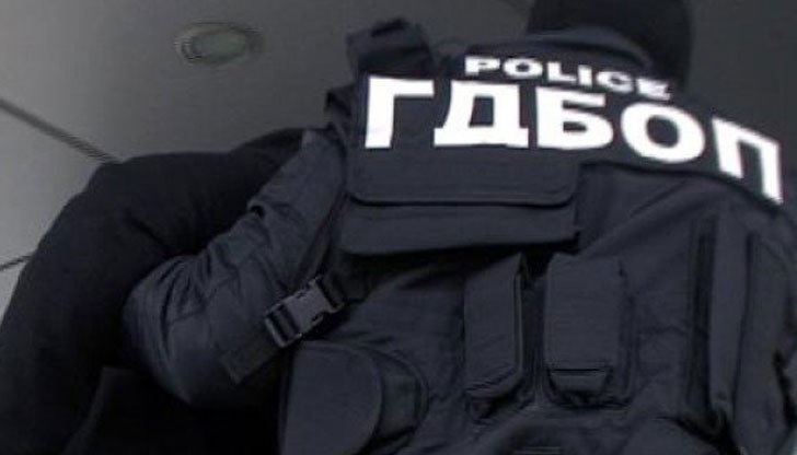 Мащабна операция на ГДБОП и Агенция "Митници" се провежда в момента Мащабна операция на ГДБОП и Агенция "Митници" се провежда в момента