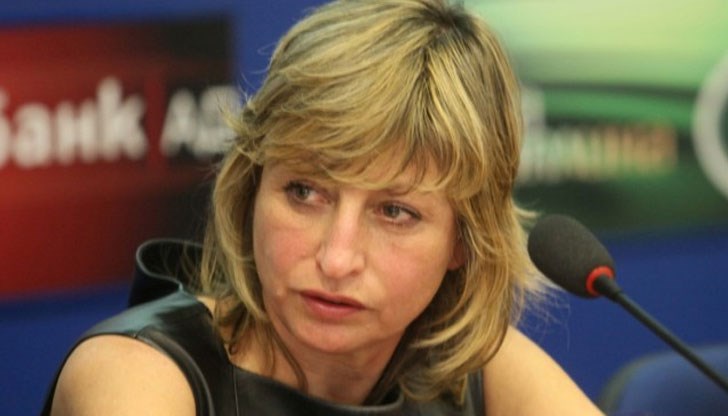 Два милиона и половина българи се изказаха по определен начин и тези политици, които кандидатстват сега отново за нашето доверие, се направиха, че не са го чули Два милиона и половина българи се изказаха по определен начин и тези политици, които кандидатстват сега отново за нашето доверие, се направиха, че не са го чули