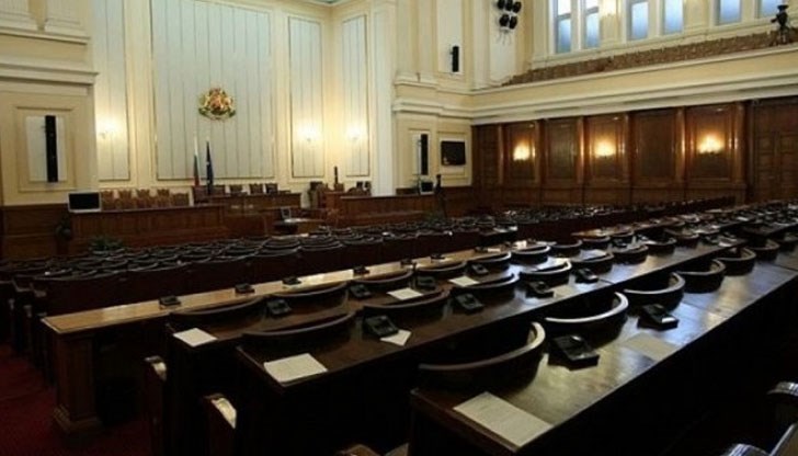 Сценариите са поне шест, а математически възможните коалиции - 12 Сценариите са поне шест, а математически възможните коалиции - 12