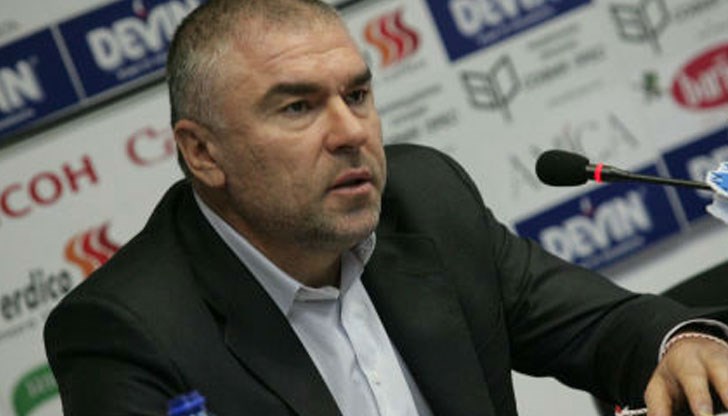 Решението на КЗК, че няма картел на горивата е в полза на петролния бранш, констатира лидера на "Воля"