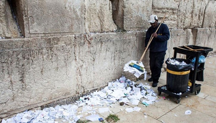 Не става дума за България и изборите!