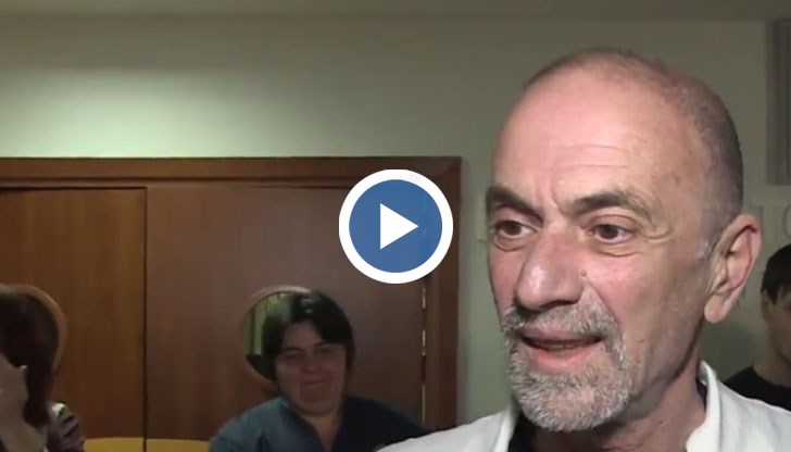 Граждани се вдигната на простест срещу директора на болницата, министерството искаше да го смени, но той остава на поста си