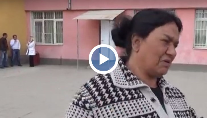 Ромите от Столипиново се оплакаха, че тази година пари нямало...