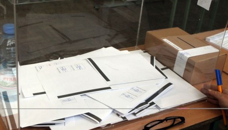 Председател на секция в София отказвал да допусне наблюдатели, отстранили го, но отказвал да си тръгне Председател на секция в София отказвал да допусне наблюдатели, отстранили го, но отказвал да си тръгне