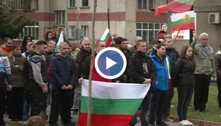 Какво събра заедно иначе заклетите врагове