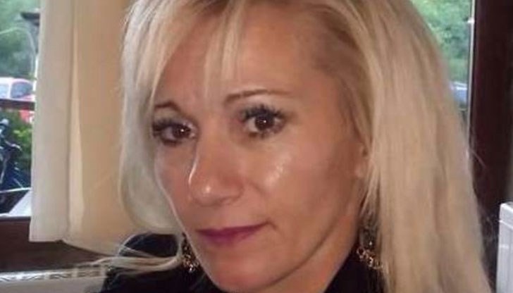 Момичето, която остана кръгъл сирак днес, не е могло да се сбогува с майка си Момичето, която остана кръгъл сирак днес, не е могло да се сбогува с майка си