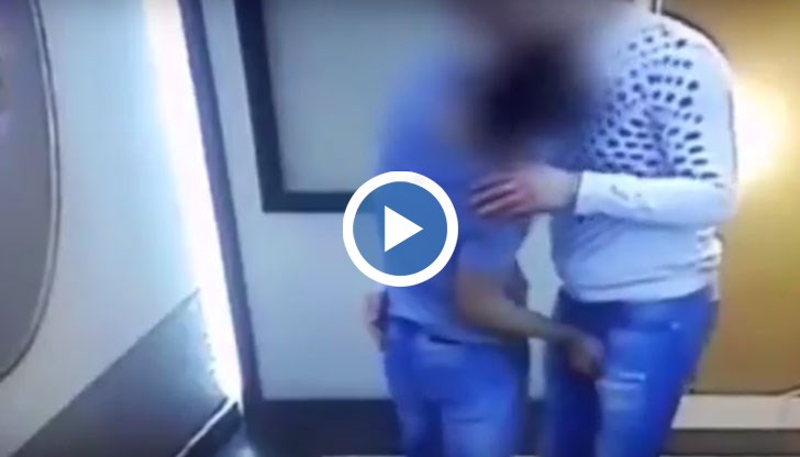 Казаха ми, че моите гейски приключения вредят на репутацията на заведението и ме помолиха за напиша молба за напускане, заяви готвачът