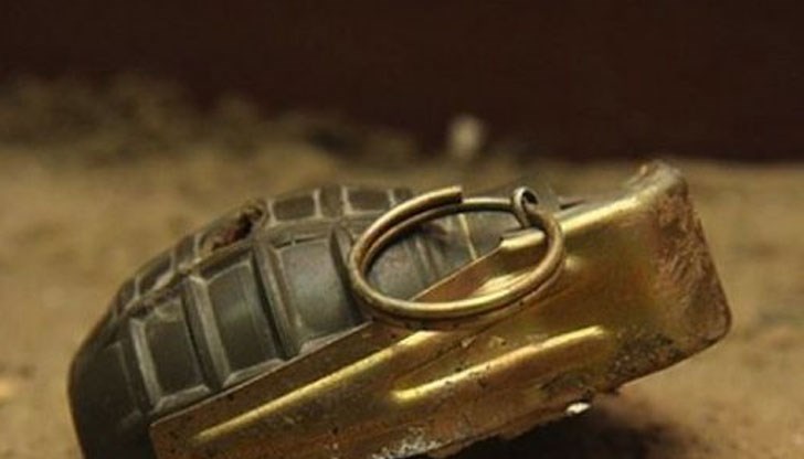 Пациентите в сградата са евакуирани Пациентите в сградата са евакуирани