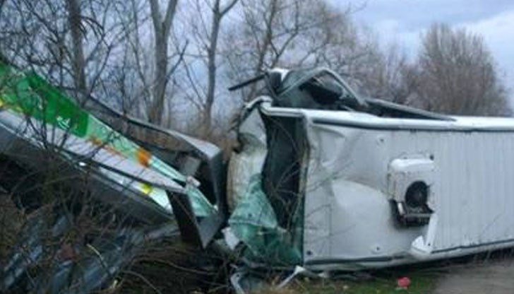 Линейка е откарала ранени в болница