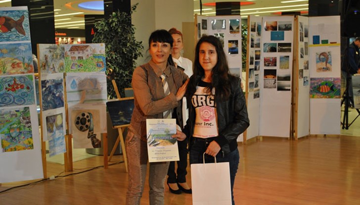 Награждаването се проведе вчера в МОЛ Русе