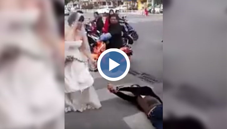 Булка повлече окован младоженец, защото не се появил на сватбата