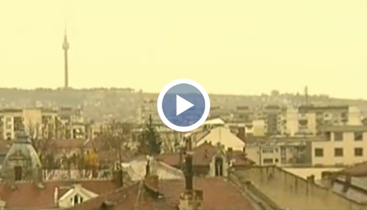 Домовете им са разположени на първите етажи на многофамилни сгради