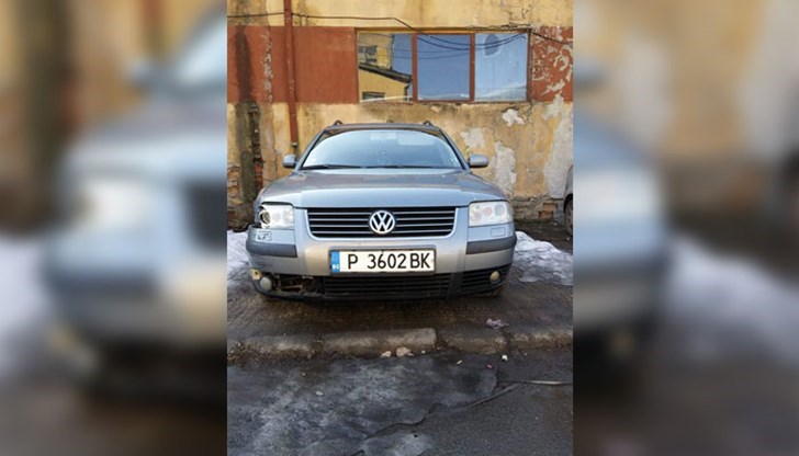 На връх националния празник 3 март в Русе е бил откраднат лек автомобил „Фолксваген Пасат“