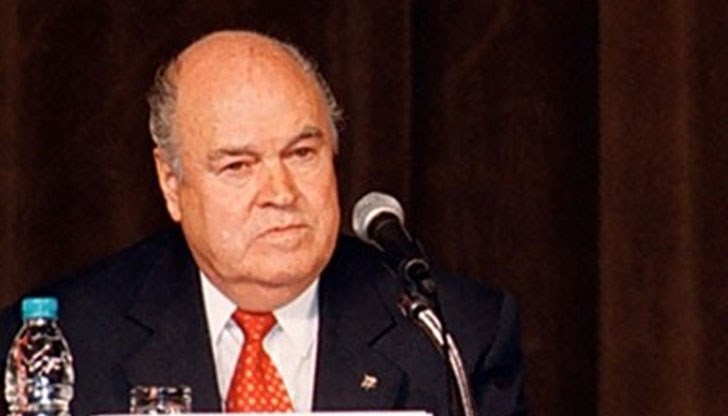 Поклон пред паметта му! Поклон пред паметта му!