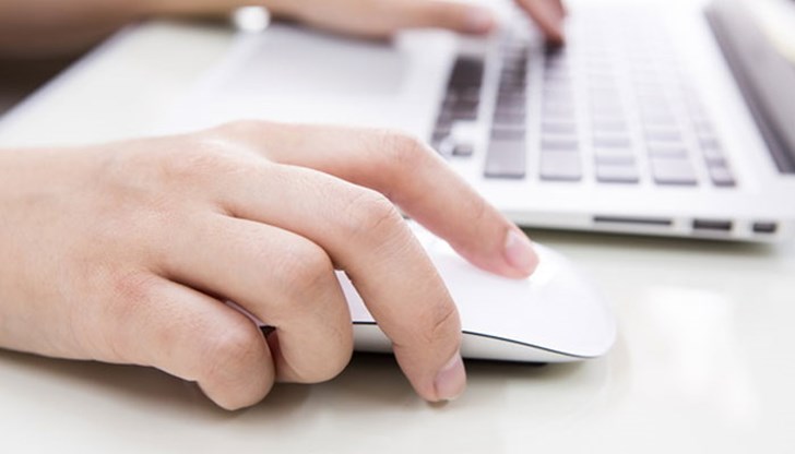 Японски учени са изчислили, че всеки един клик на мишката гори 1.4 калории