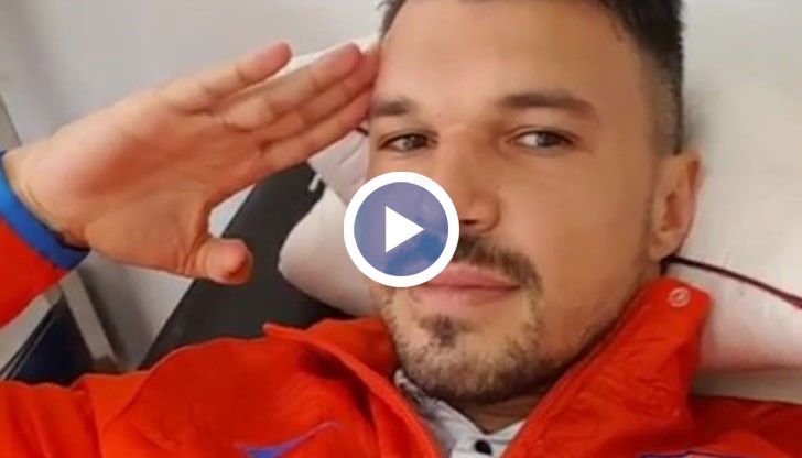 Видеото е направено в лекарския кабинет на тима, в който Божинов играе - китайския "Мейджоу Хака"