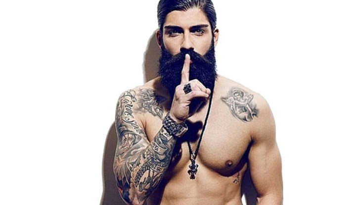 Лицевото окосмяване прави челюстите по-големи и мъжествени