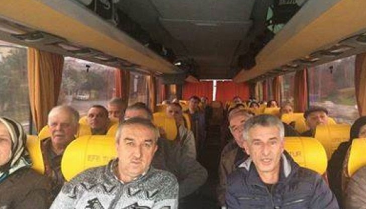 Автобус №1 за изборите потегли днес в 12:30 часа от Бурса за Кърджали