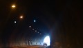 Лампа падна върху автобус в тунел на магистрала "Хемус"
