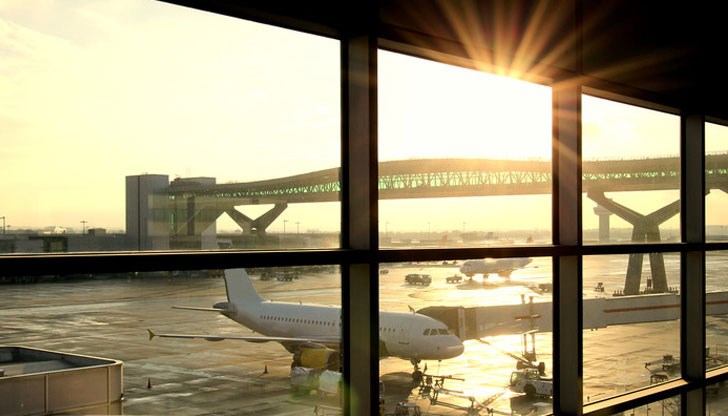 Летищата и ядрените централи са в състояние на повишен риск от терористичен акт, опасяват се британските служби