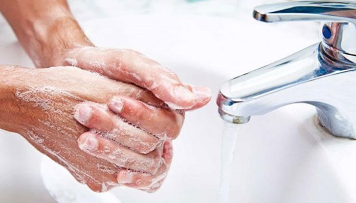 Учените тайно наблюдавали 3 749 души в обществени тоалетни и установили, че почти 95 процента от тях не мият ръцете си достатъчно дълго