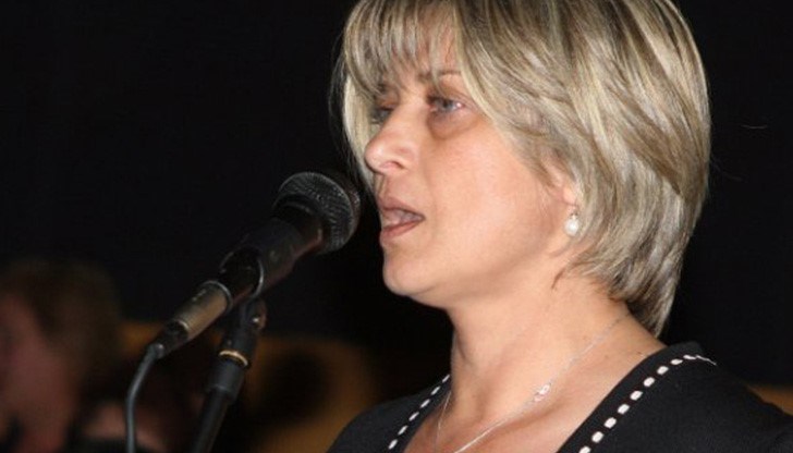 Пловдивският бизнесмен подаде оставка на вчерашния пленум след сблъсък с председателя Корнелия Нинова Пловдивският бизнесмен подаде оставка на вчерашния пленум след сблъсък с председателя Корнелия Нинова