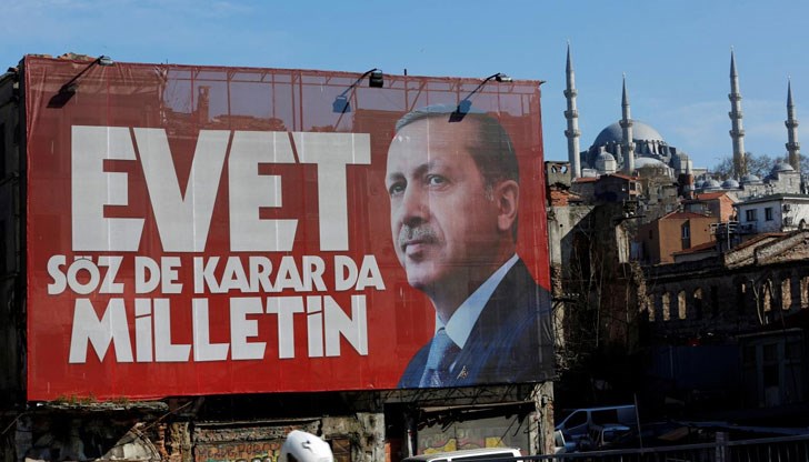 Президентът на Турция се спаси и възкръсна! Президентът на Турция се спаси и възкръсна!