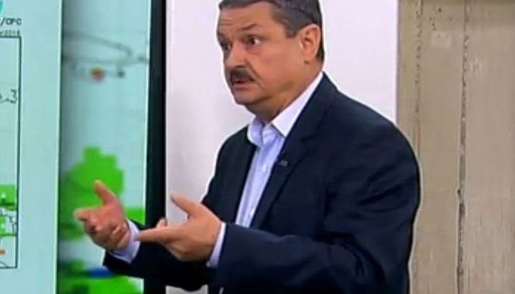 Но като цяло температурите ще бъдат високи, пояснява доц. Георги Рачев