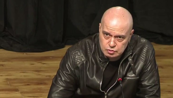 Слави Трифонов: Моя екип е подготвил разследване, което ще покажем тази вечер