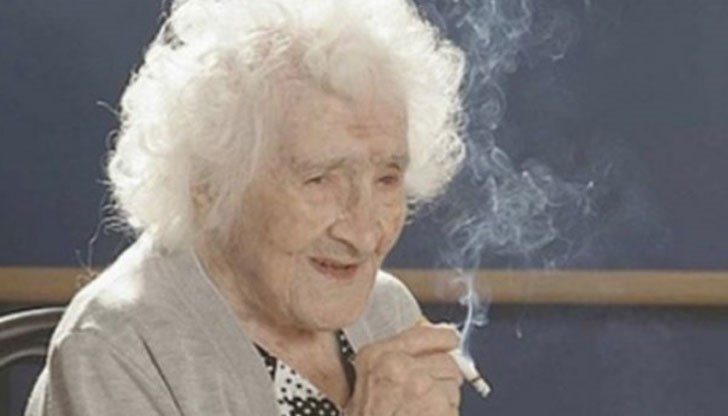 Адвокатът се е ангажирал да й плаща по 2500 франка на месец Адвокатът се е ангажирал да й плаща по 2500 франка на месец