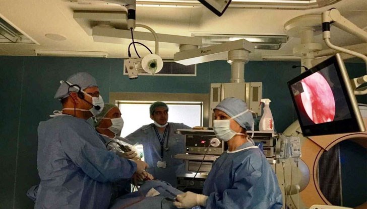 Лекарите извършиха рядка за страната ни интервенция