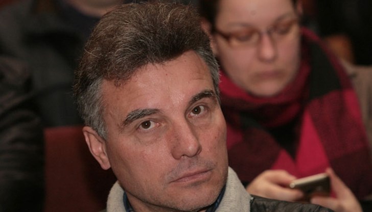 Българите са общо взето в състоянието на онзи пациент, на който като му покажат рентгеновата снимка казва: не, не – дайте ми другата снимка