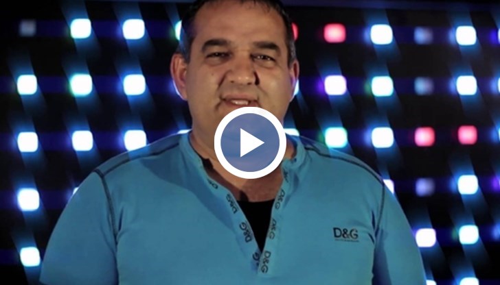 Динко ми каза: Напиши една песен за мене