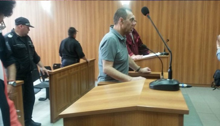 Съдебният медик се отрече от показанията си Съдебният медик се отрече от показанията си