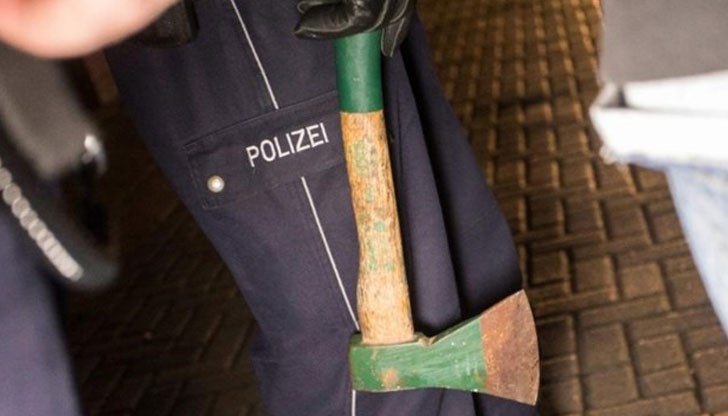 14-годишното момче е било посечено с брадва по време на свада