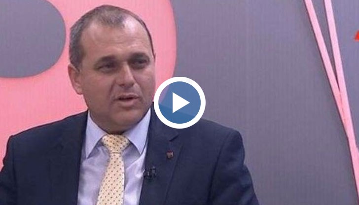 Русенецът поясни, че Обединените патриоти имат интереси и към министерствата на отбраната, енергетиката и икономиката