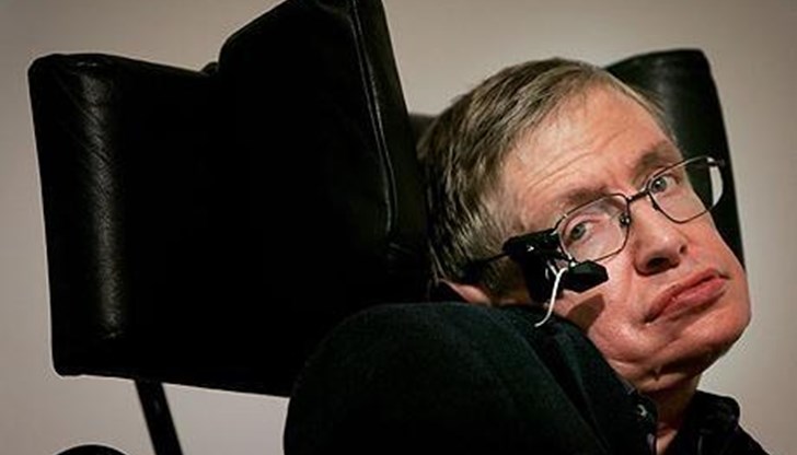 Според него най-новите технологии може да доведат до деградация на човека