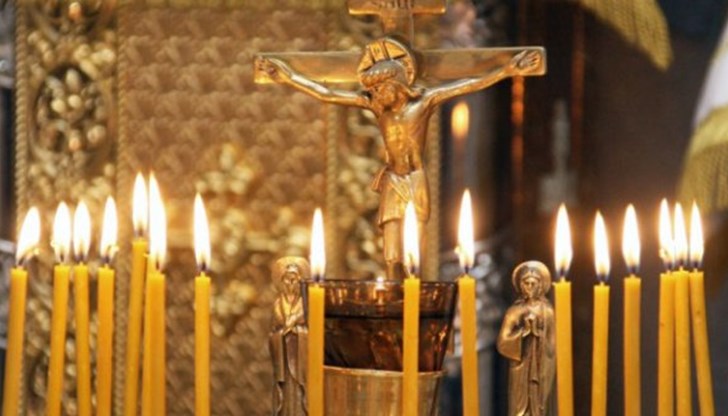 Почистете домовете и душите си Почистете домовете и душите си