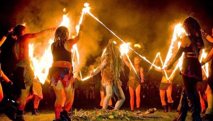 Вижте какво се прави в нощта срещу 1 май