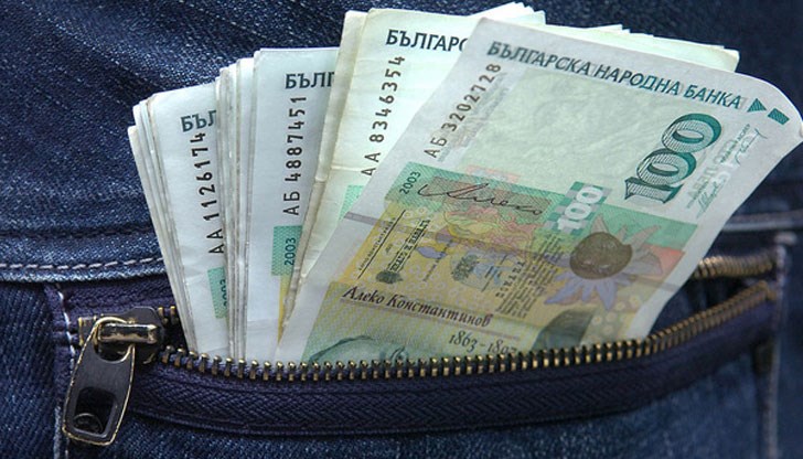Сметнахте ли какви ще са загубите за бюджета, ако всички българи се осигуряват с минималната осигурителна вноска?