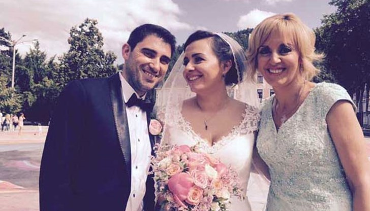 Според запознати, бебето трябва да се роди в началото на юни месец Според запознати, бебето трябва да се роди в началото на юни месец