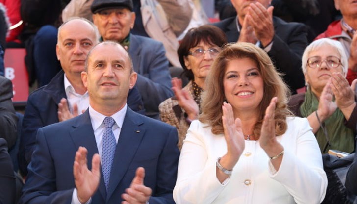 България трябва да следва в отношенията си с Турция европейската политика, казва вицепрезидента Йотова България трябва да следва в отношенията си с Турция европейската политика, казва вицепрезидента Йотова