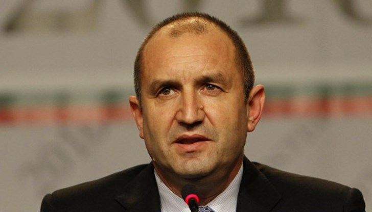 Румен Радев няма да предизвиква референдум