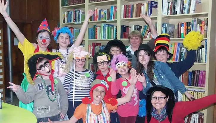 16 деца се впуснаха във вълнуващи литературни приключения в Русенската библиотека